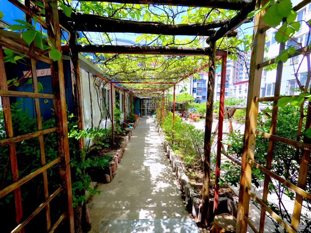First Met Backpackers Hostel Chengde Exterior photo