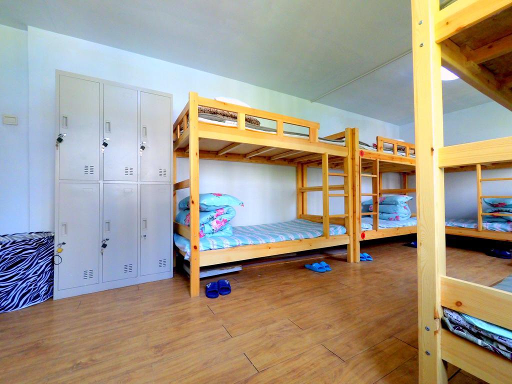 First Met Backpackers Hostel Chengde Exterior photo